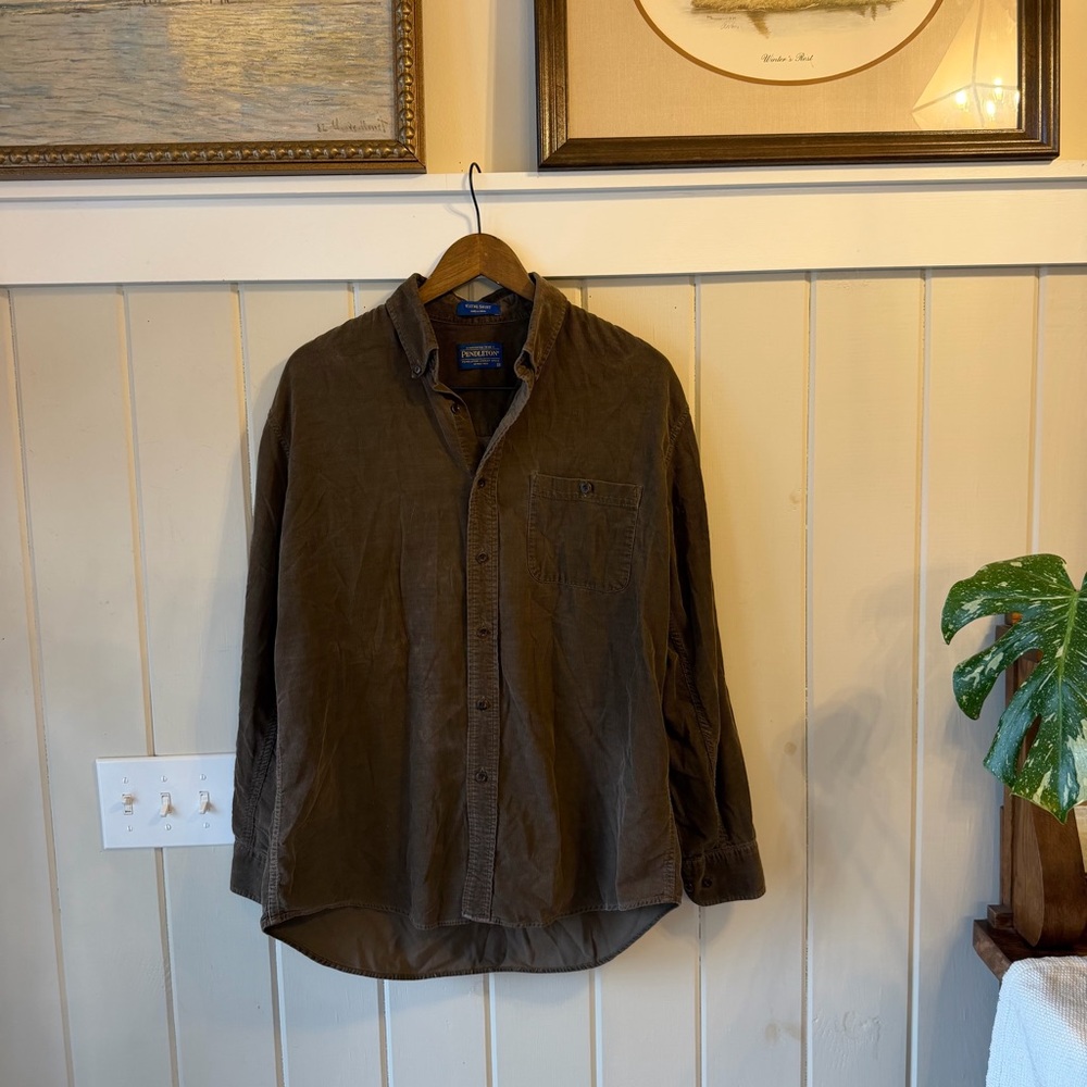 Men’s Pendleton Brown Button-Up Shirt, Size Large
